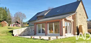 House in Neuvic (19160)