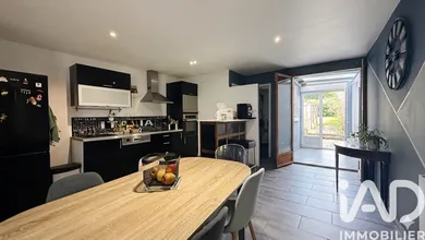 Maison à Villers-Bretonneux (80800)