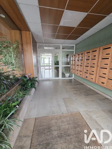 Apartment in Sens (89100)