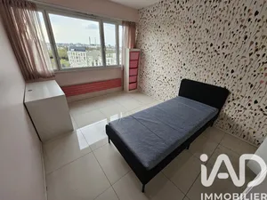 Apartment in Créteil (94000)