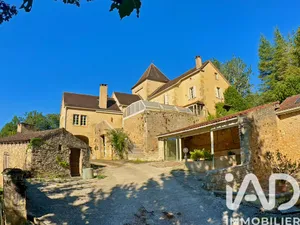 Domain in Puy-l'Évêque (46700)