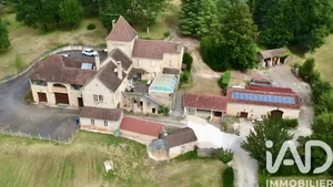 Domain in Puy-l'Évêque (46700)
