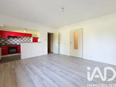 Apartment in Angoulême (16000)