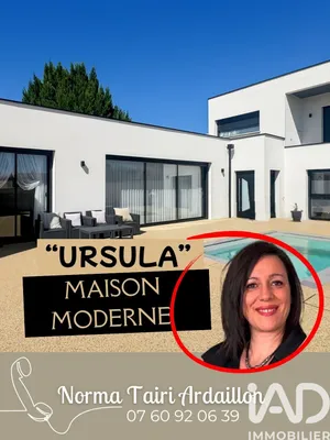 House in Civens (42110)