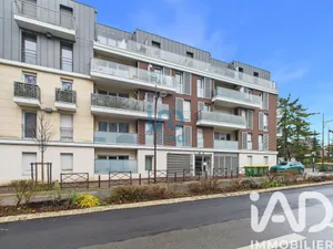 Apartment in Châtenay-Malabry (92290)