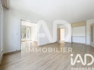 Apartment in Maisons-Laffitte (78600)