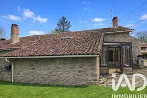 House in Saulgond (16420)