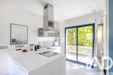 Architectural house in Montmorency (95160)