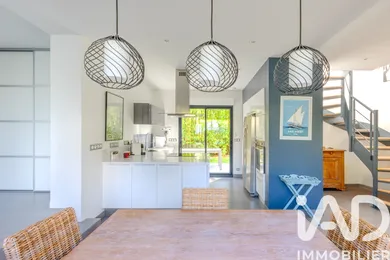 Architectural house in Montmorency (95160)