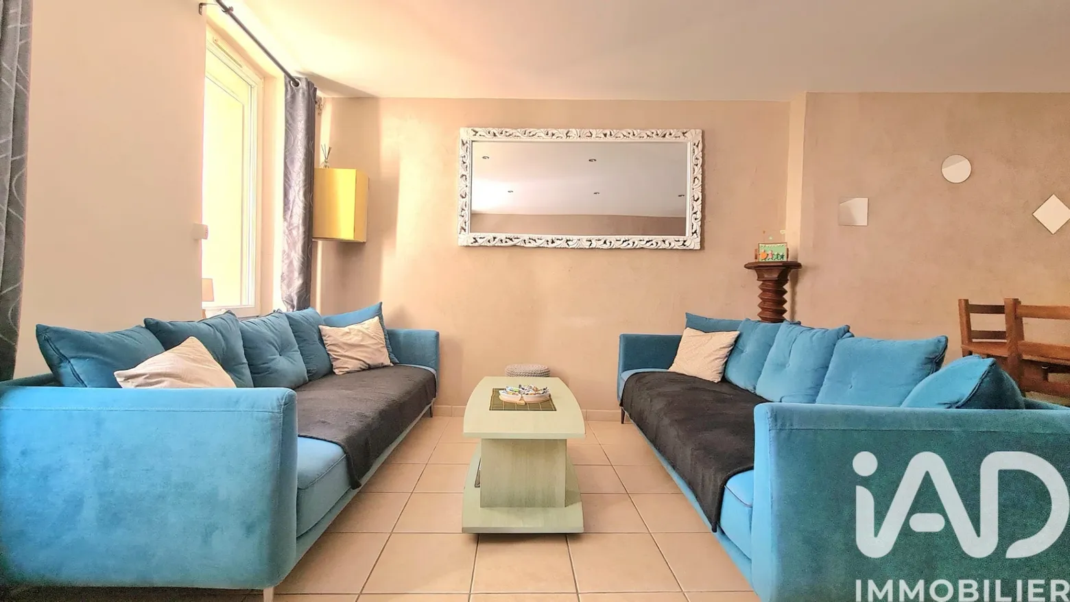 Vente maison à Sigean (11130) : maison de village 6 pièces 123 m² — 3