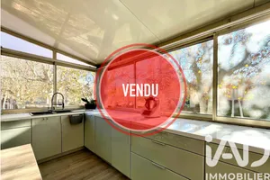 Townhouse in Auriol (13390)