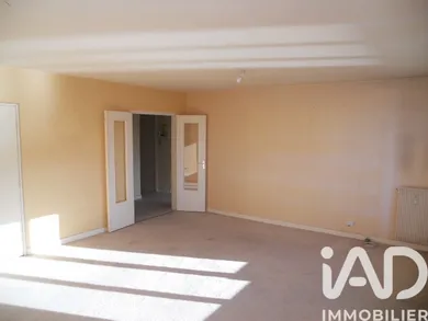 Apartment in Creil (60100)