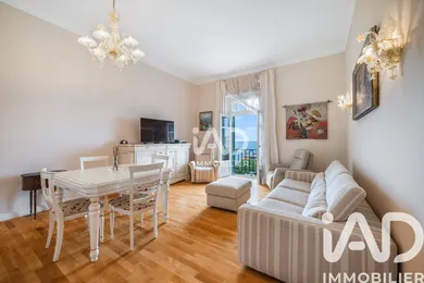 Apartment in Menton (06500)