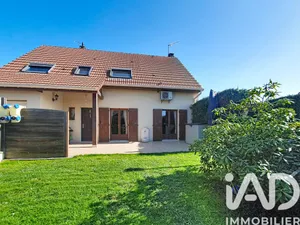 Maison traditionnelle à Villepinte (93420)