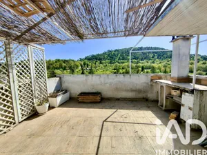 Village house in Beaumont-de-Pertuis (84120)