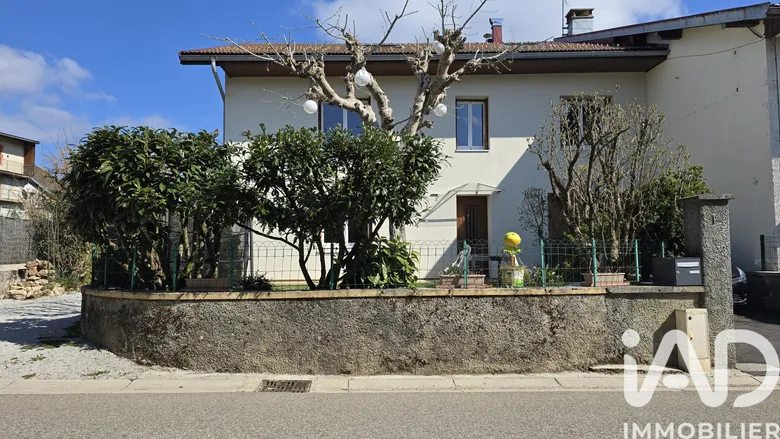 Maison 5 pièces 200 m² · à Coteaux du Lizon · 200 m² · 250 000 €