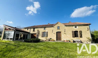 Park home in Madiran (65700)
