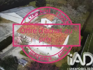 Maison à Chazelles (16380)