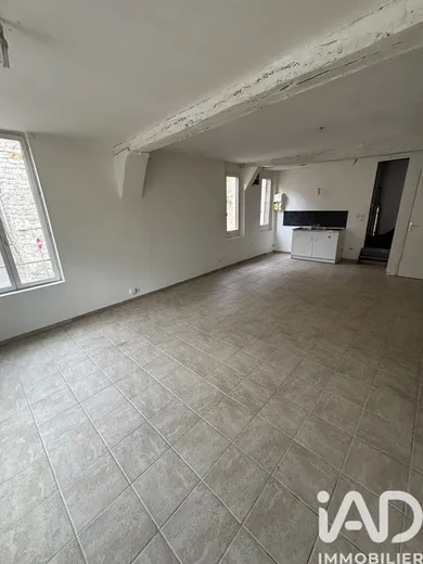 Appartement à Joigny (89300)