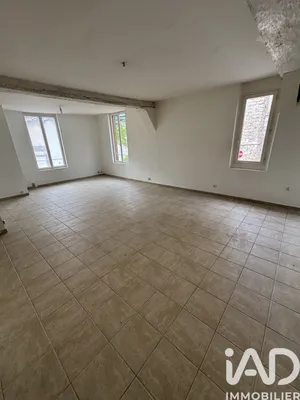 Apartment in Joigny (89300)