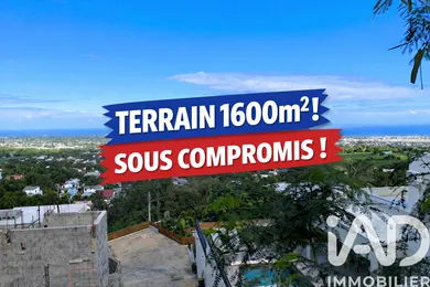Terrain à Saint-Louis (97450)