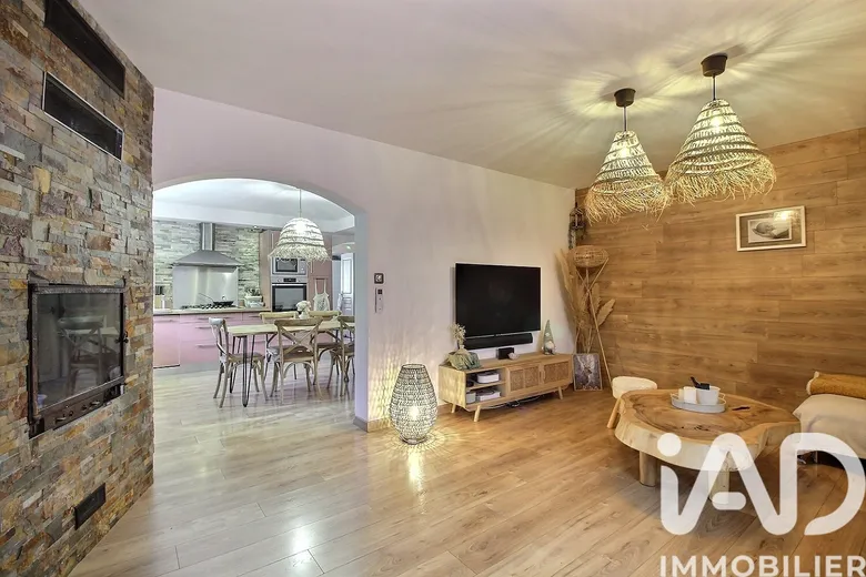 Appartement 5 pièces 112 m² · à Le Beausset · 112 m² · 350 000 €