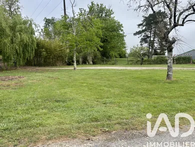 Building plot in La Brède (33650)