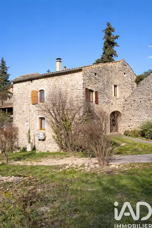 Maison de campagne à Gras (07700)