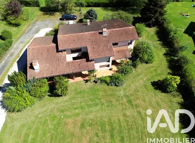 Architectural house in Saint-Gaudens (31800)