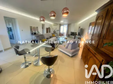 Apartment in Toulon (83100)