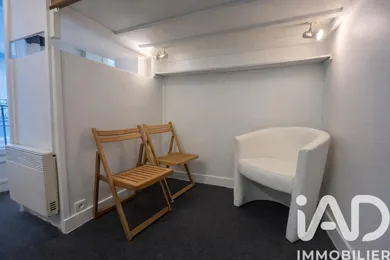 Apartment in Paris (75007)