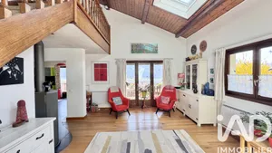 House in Ayse (74130)