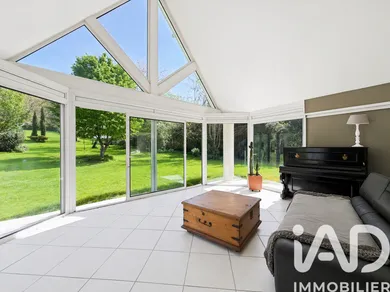 Maison d'architecte à Angicourt (60940)