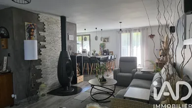 Maison à Saint-Valérien (89150)