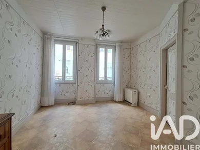 Townhouse in Brienon-sur-Armançon (89210)