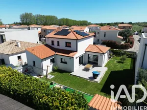 House in Claira (66530)