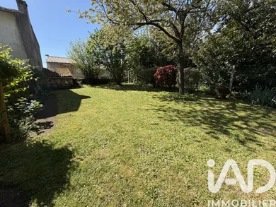 Maison traditionnelle à Châtillon-sur-Thouet (79200)