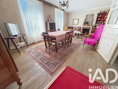 Maison traditionnelle à Châtillon-sur-Thouet (79200)