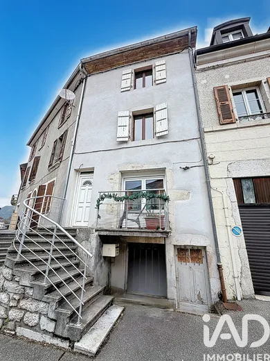 Maison de ville à Valserhône (01200)