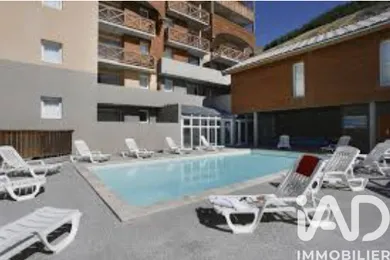 Apartment in Allos (04260)