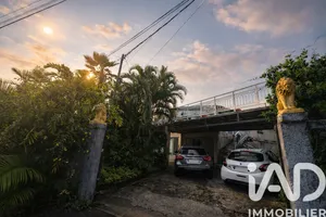 Maison à Saint-Pierre (97410)