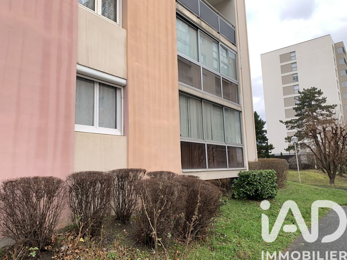 Vente appartement à Clermont-Ferrand (63100) : appartement 4 pièces 87 m² - 1998949