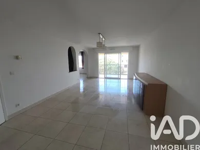 Appartement à Saint-Raphaël (83700)