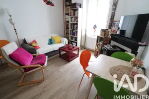 Apartment in Moret-Loing-et-Orvanne (77250)