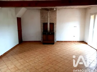 Maison de campagne à Arcisses (28400)