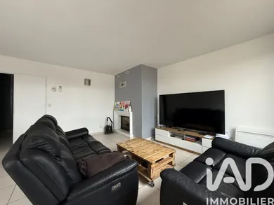 Triplex à Cergy (95800)