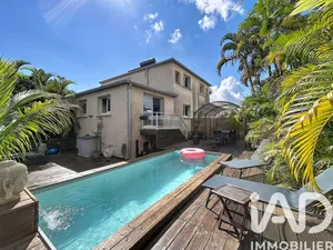 House in Saint-Denis (97490)