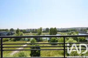 Duplex à Carrières-sous-Poissy (78955)