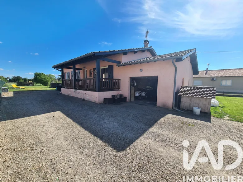 Maison 4 pièces 97 m² · à La Ville-Dieu-du-Temple · 97 m² · 219 000 €
