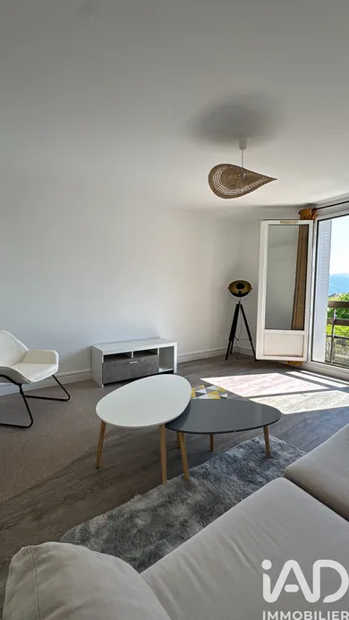 Apartment in Crolles (38920)